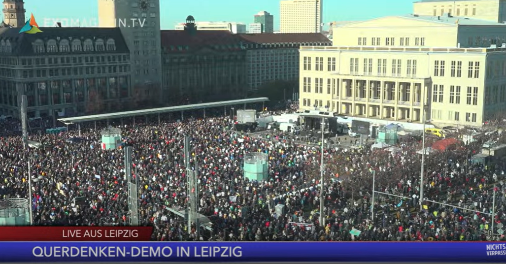 Жизнь в германии 2024. Митинг в Лейпциге. Самый большой митинг в Германии. Протесты в Германии январь 2023. Участники митинга в Лейпциге.